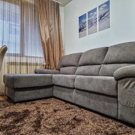 דירה Flat For Rent, Steps From Gondola And Historic Old Town Perfect For Skiers! By Flat Mаnager בנסקו